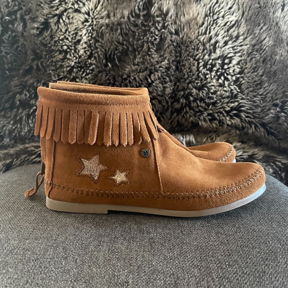 Minnetonka Boots